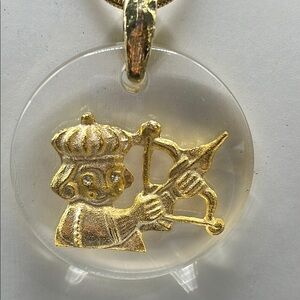 Lucite gold tone costume jewelry archer necklace unmarked 2.5 in circumference